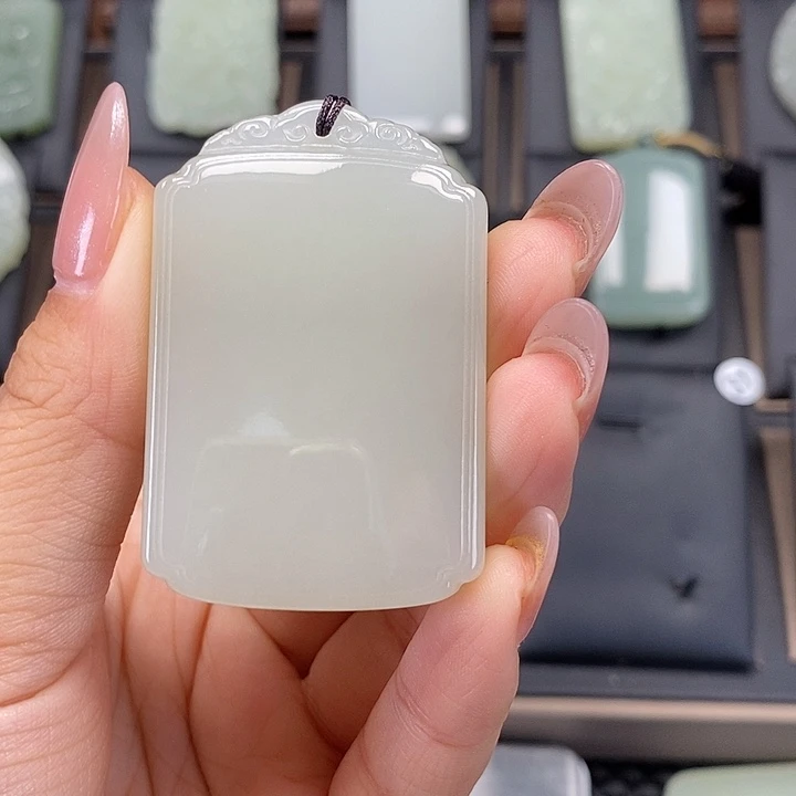 颈饰未镶嵌和田玉Z****