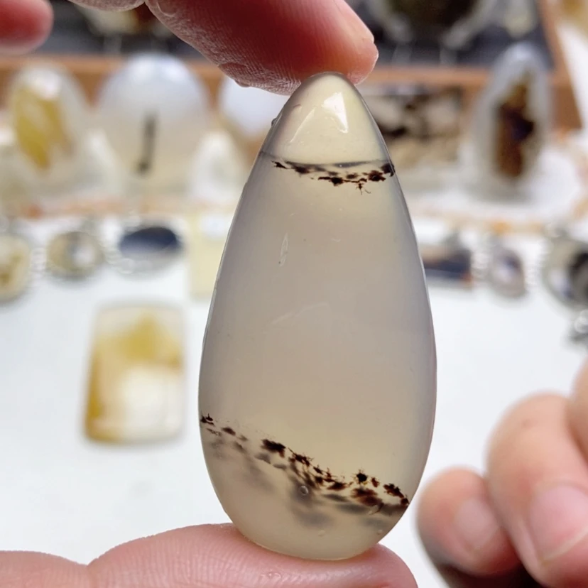 【闪购商品】玛瑙/玉髓颈饰未镶嵌