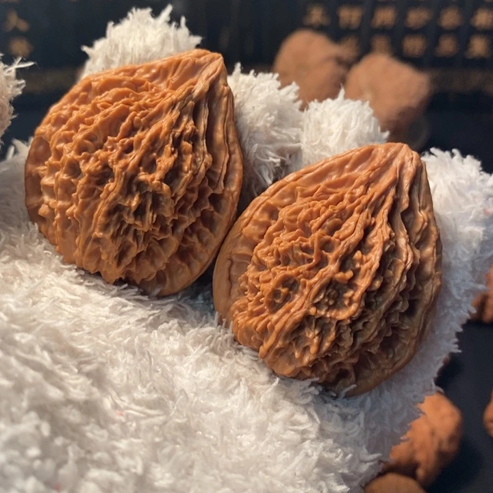 文玩核桃吊坠42野生鸭嘴