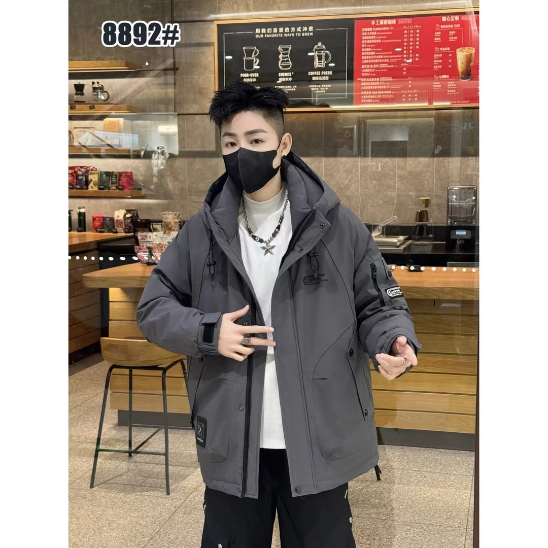 8892#【国标50】时尚冬季潮牌户外防寒保暖外套--休闲