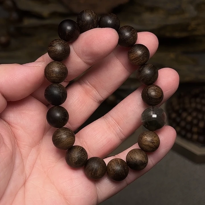 沉香手串越南芽庄紫棋帝王瘤疤1.0➕绿幽灵设计