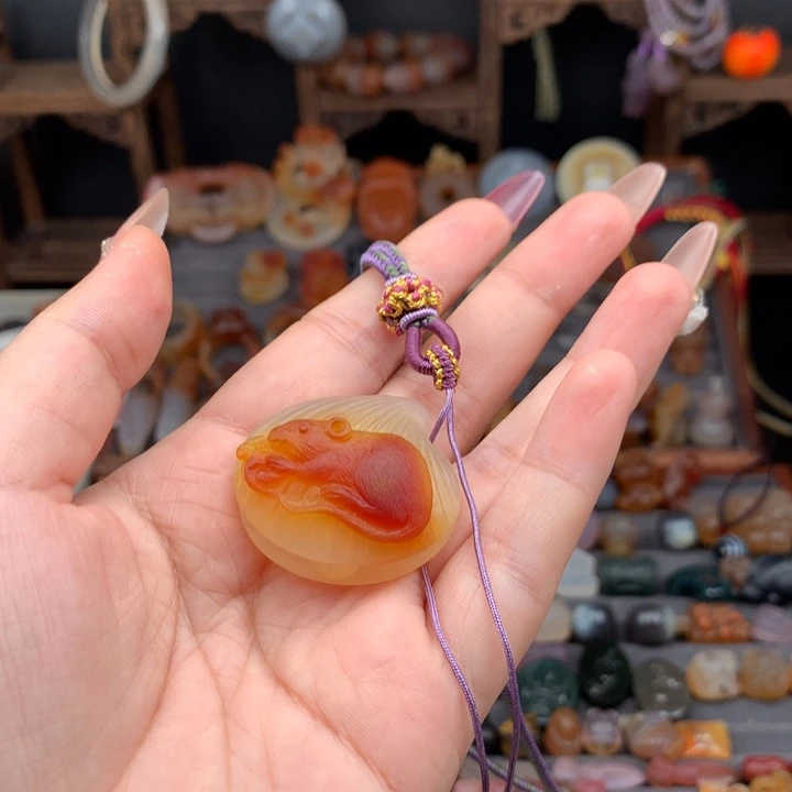 玛瑙/玉髓颈饰未镶嵌在**∽