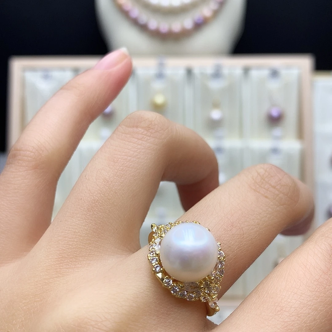 淡水珍珠合金颈饰