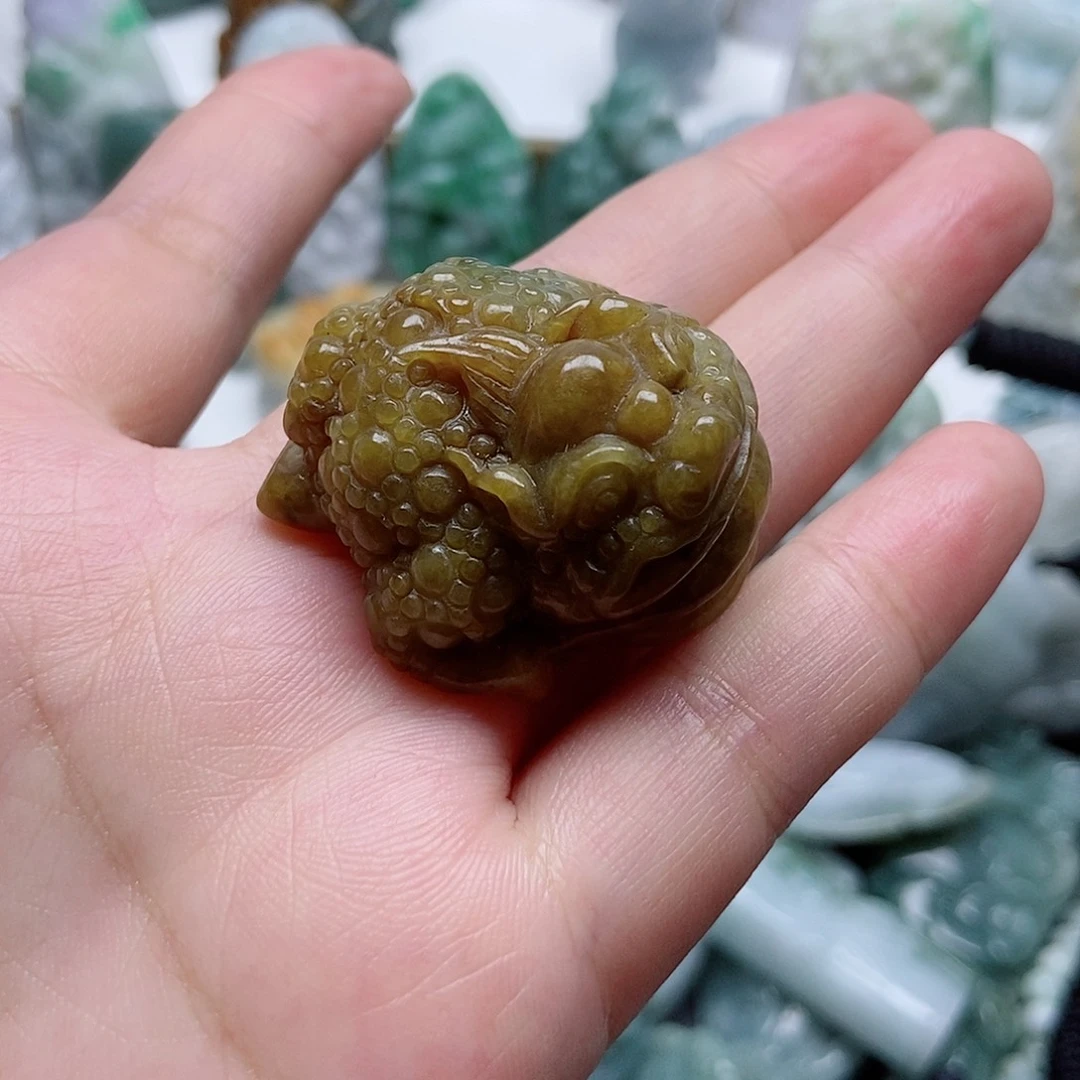 翡翠未镶嵌吊坠(不含链)1