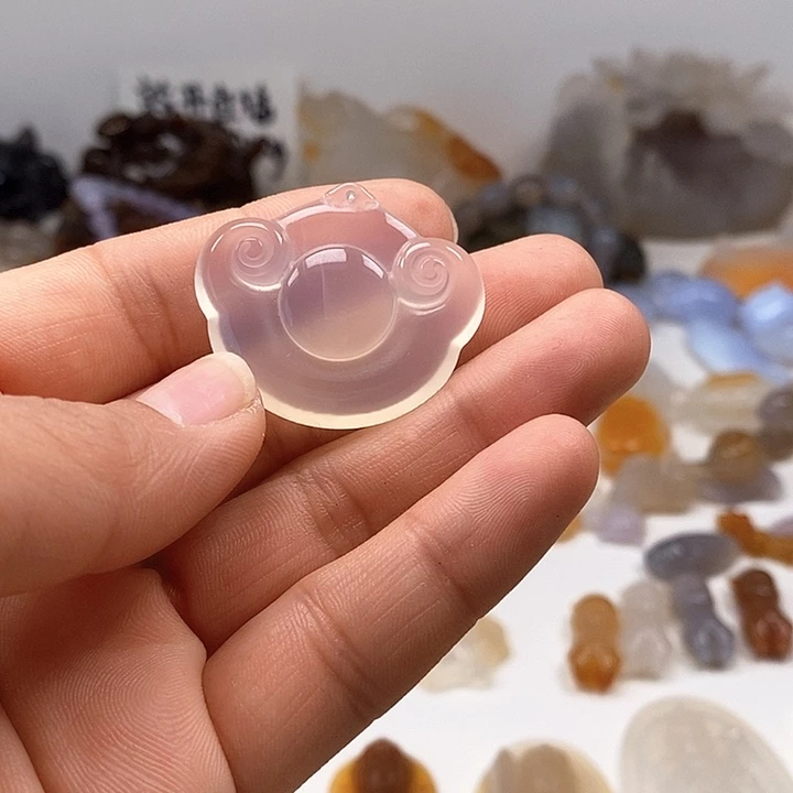 玛瑙/玉髓颈饰未镶嵌