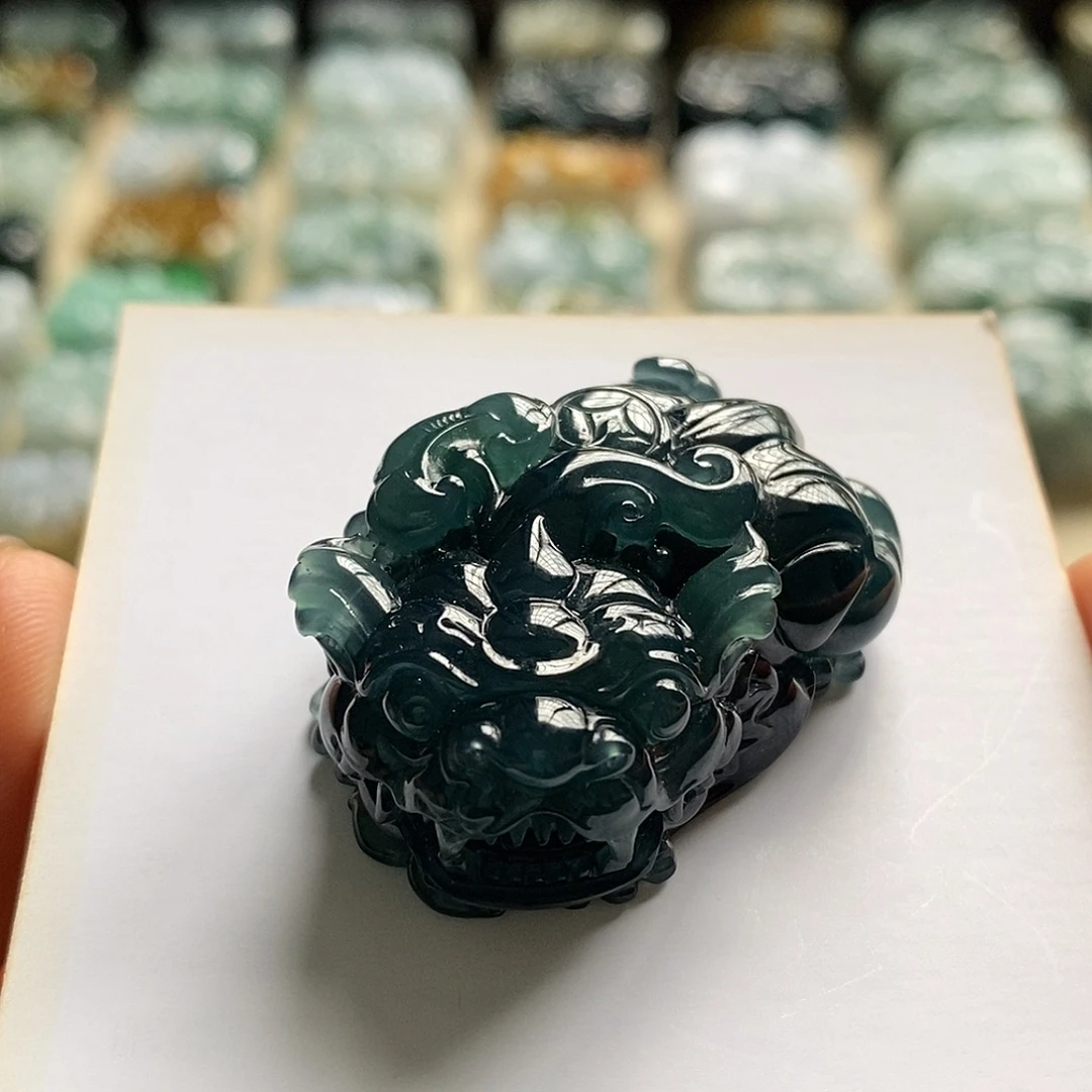 颈饰未镶嵌翡翠天然翡翠貔貅吊坠