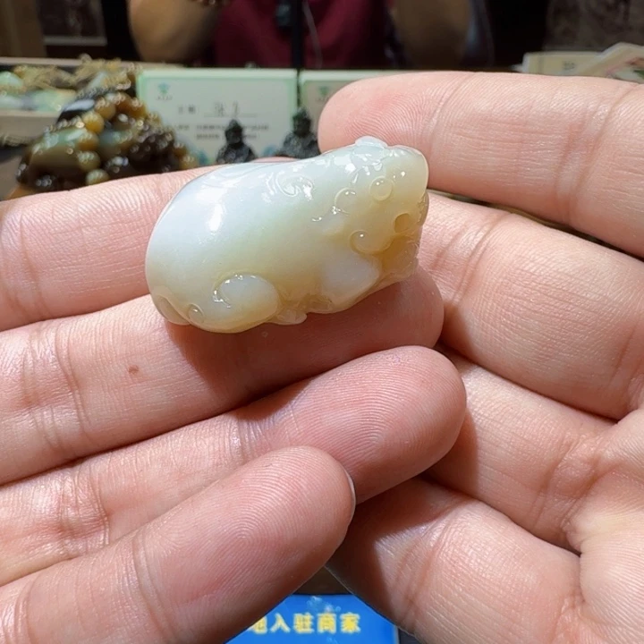 未镶嵌和田玉挂件