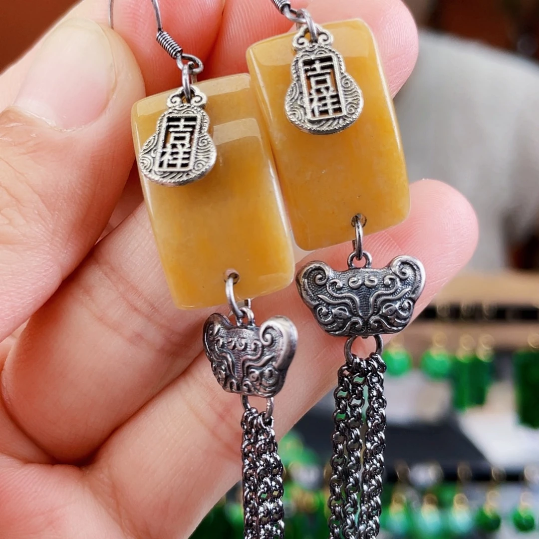 翡翠未镶嵌耳饰饰品