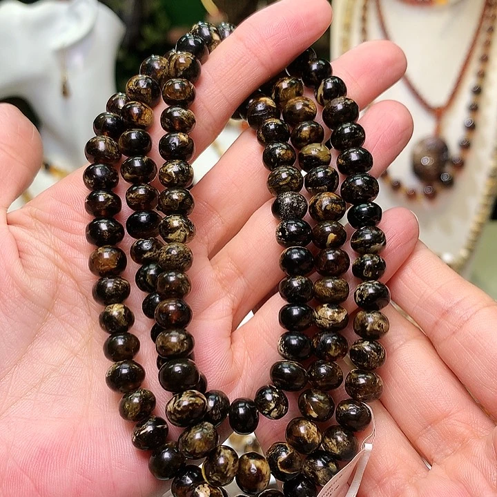 琥珀裸石未镶嵌抚顺琥珀