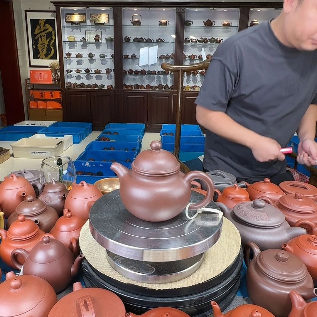 紫砂茶壶掇球紫泥