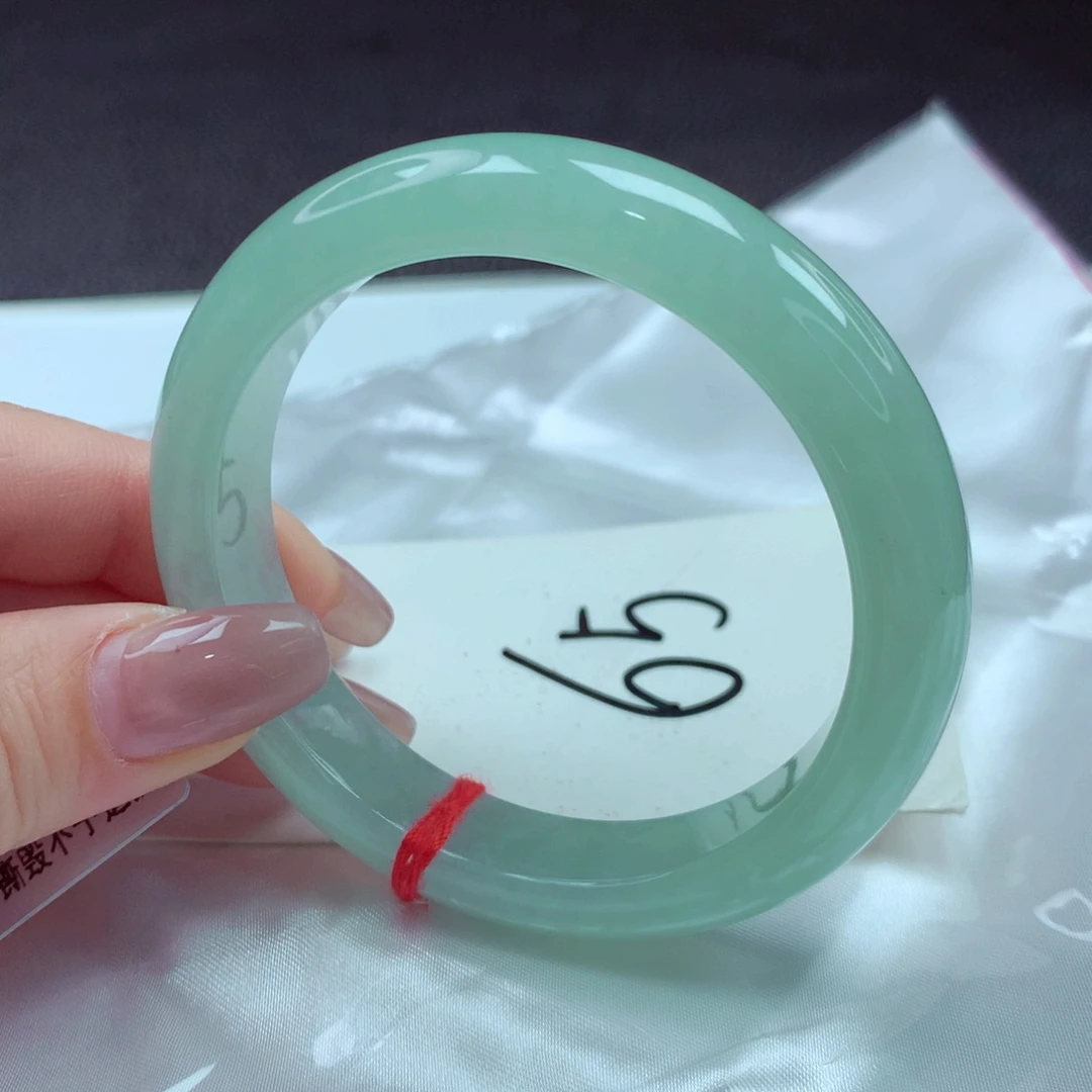 翡翠手镯未镶嵌手镯57