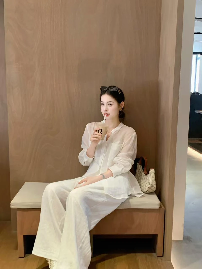 2025秋季新款韩系透气微透防晒罩衫女宽松长袖衬衫白色休闲裤套装