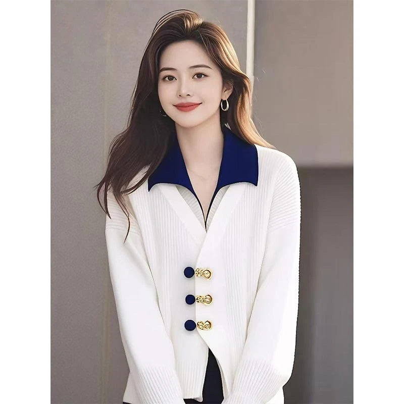 新中式国风盘扣针织衫女2025春季新款假两件软糯翻领长袖毛衣上衣