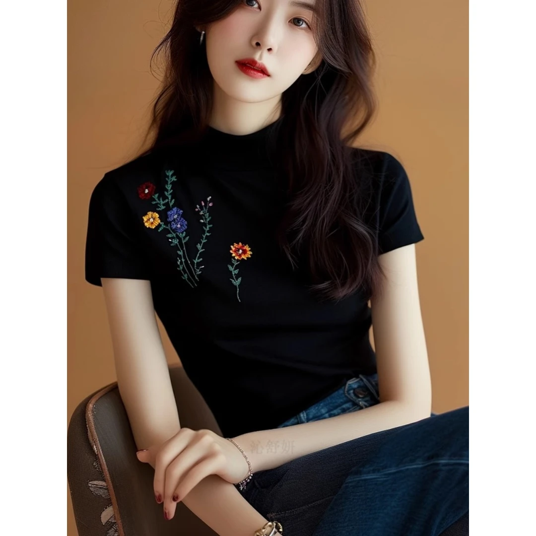 拉夏贝尔T恤女2025爆款春游出行洋气衣服女小众炸街高级感女装