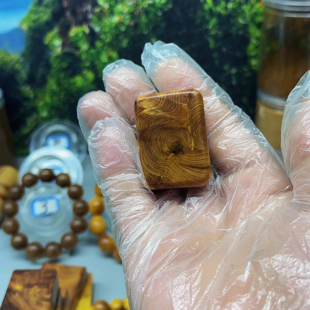 8***6柏木（崖柏）把件太行崖柏无事牌