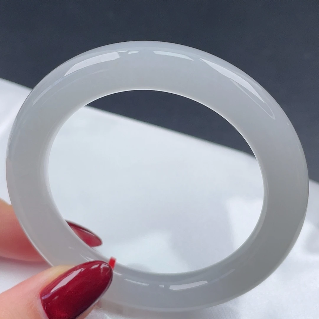 翡翠未镶嵌手镯53圆条