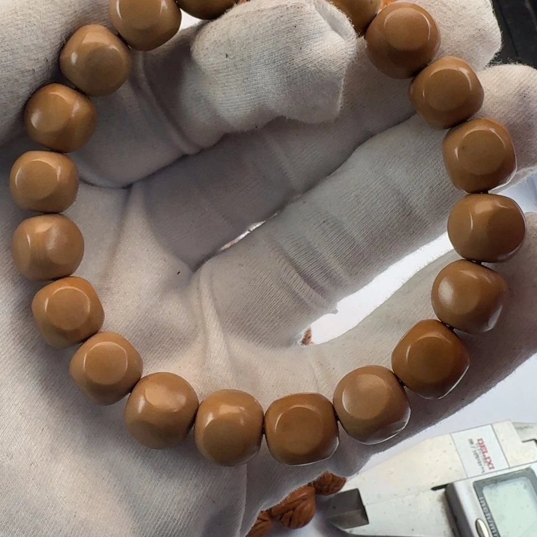 猴头核桃吊坠哈哈哈哈我的天啊