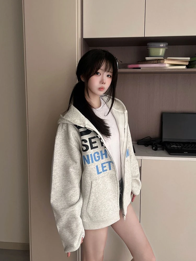 秋季外套女款韩版大码学院风连帽百搭宽松纯棉小个子洋气字母卫衣