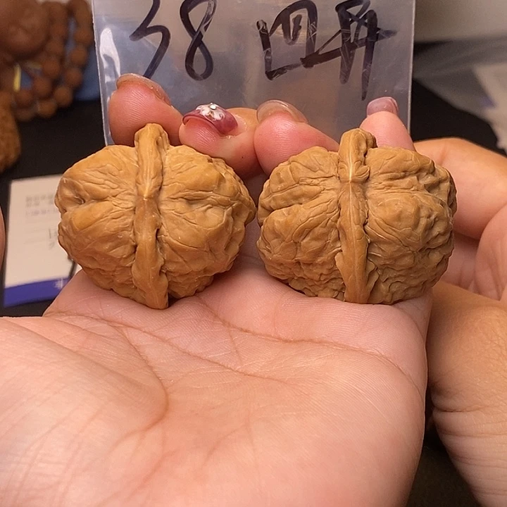 吊坠桃核蛤蟆头38无刀痕s