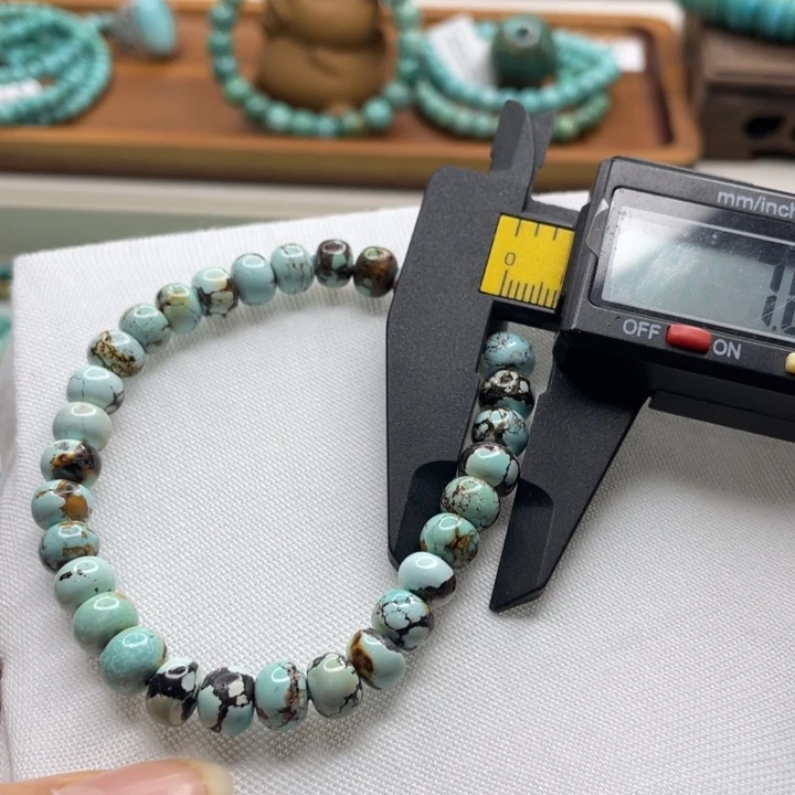 绿松石未镶嵌珠宝