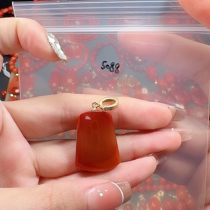 南红玛瑙银S925镶嵌吊坠