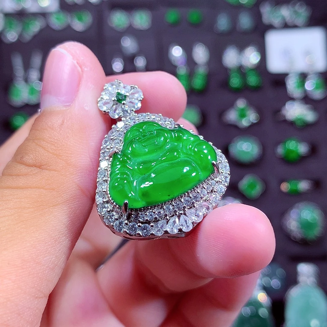 颈饰未镶嵌翡翠天然