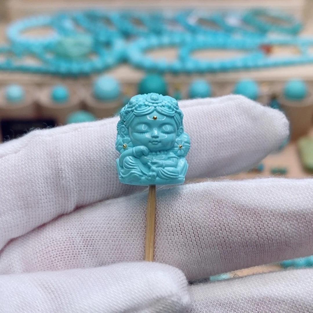 绿松石未镶嵌珠宝奇石