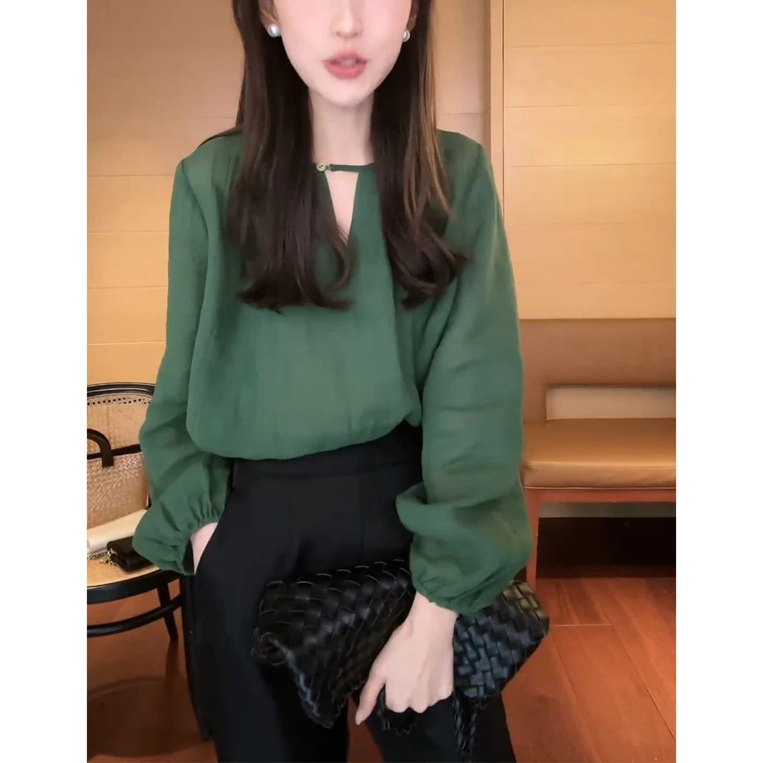 2026春季新款时尚法式设计感长袖衬衫女洋气显瘦蕾丝拼接百搭衬衣