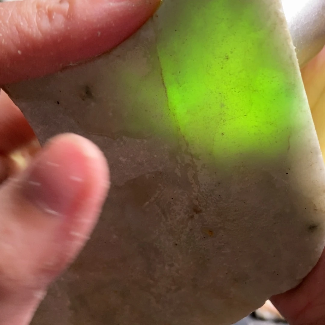 翡翠未镶嵌挂件天然翡翠