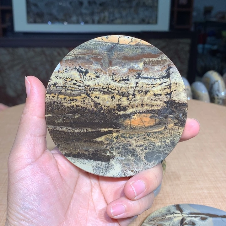 ，广西国画石摆件，收藏观赏