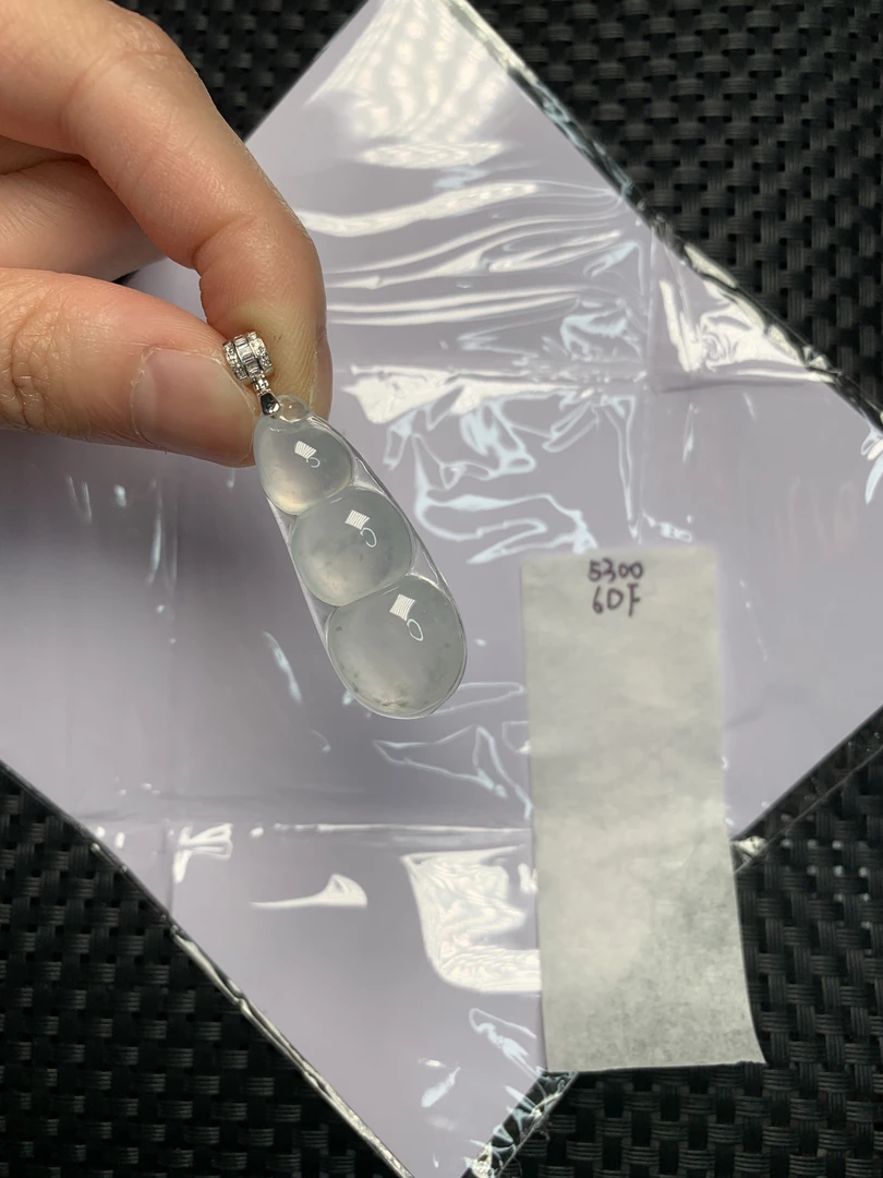 天然缅甸翡翠A货18K金镶嵌 6DF