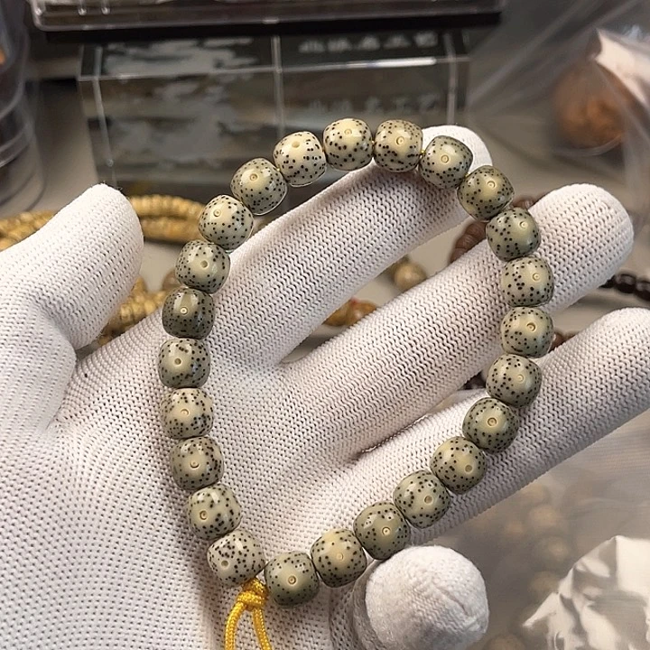 星月菩提吊坠Y***_Y.-y