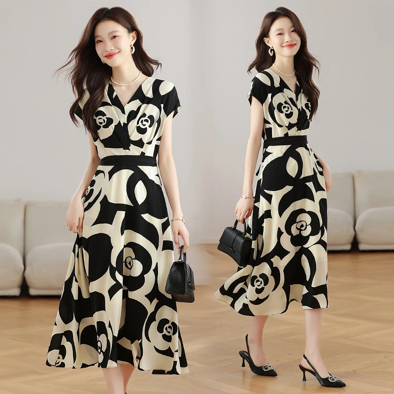 法式高级感印花连衣裙女2025女夏季新款轻熟风时尚气质温婉大方