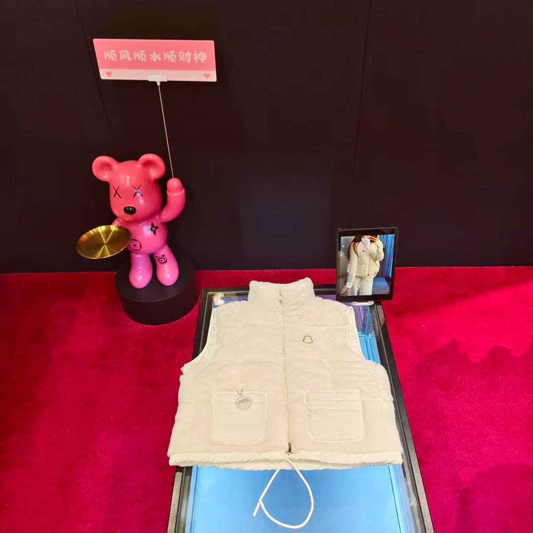 +236时尚新款白色保暖绒服外套马甲休闲秋冬