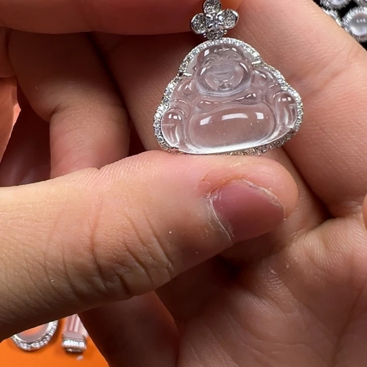 石英质玉银S925镶嵌颈饰佛公