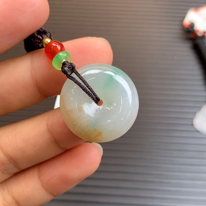 翡翠未镶嵌颈饰22.5-5.2