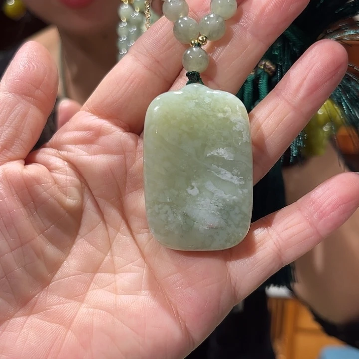 未镶嵌岫玉毛衣链