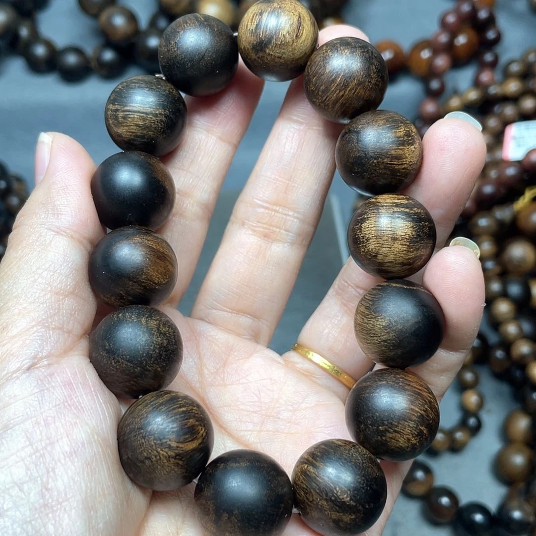 沉香手串K***n白棋瘤疤1.6