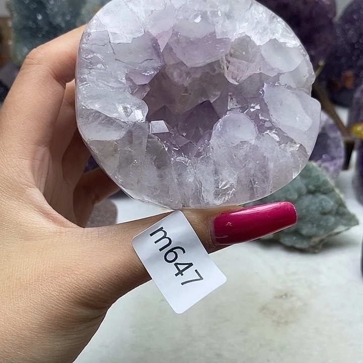 紫晶未镶嵌大型摆件（非配饰）