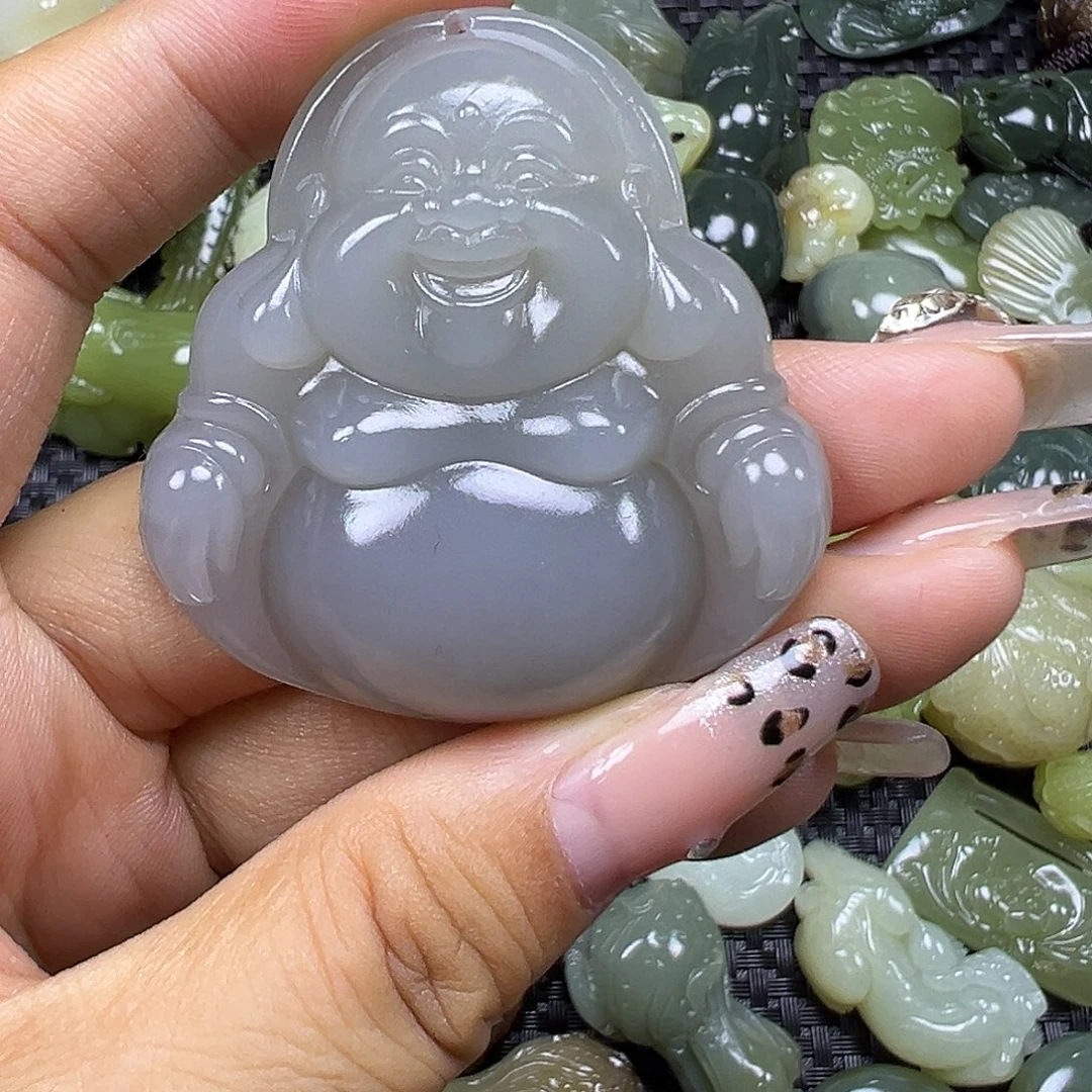 颈饰未镶嵌和田玉