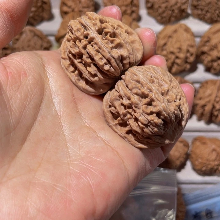 【闪购商品】文玩核桃吊坠工***一四座楼