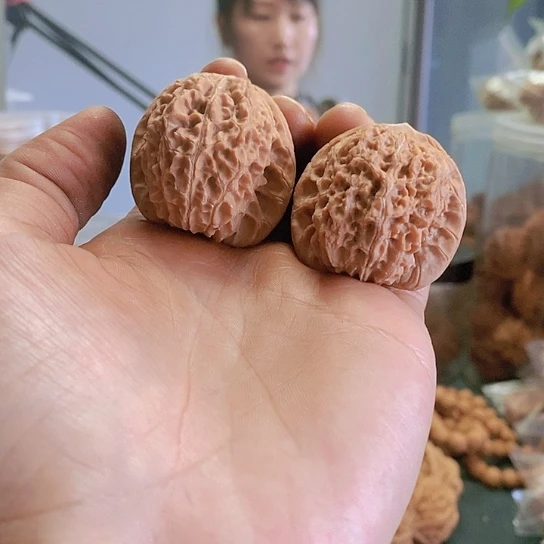 【闪购商品】把件文玩核桃37血麒麟
