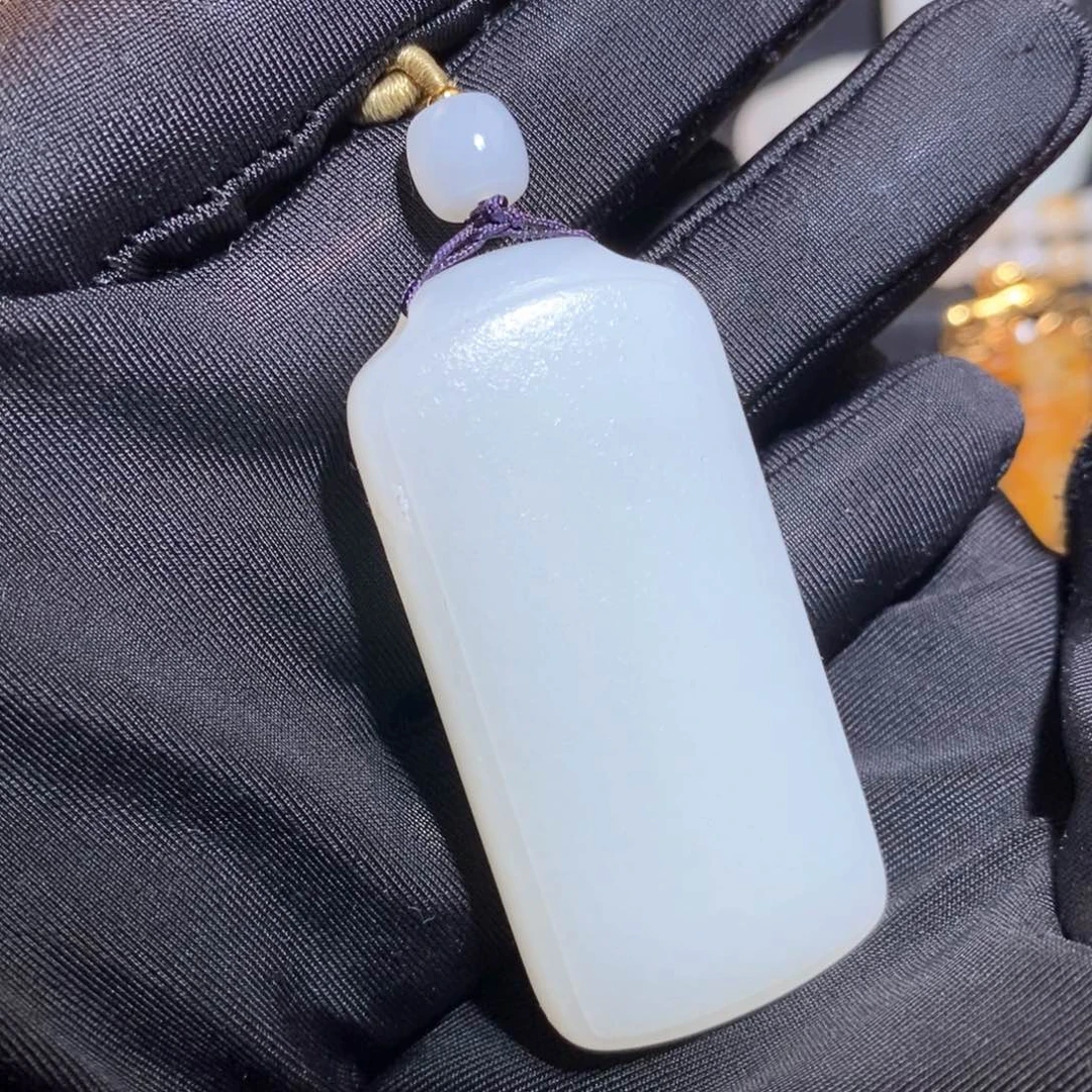 简***。手链未镶嵌和田玉