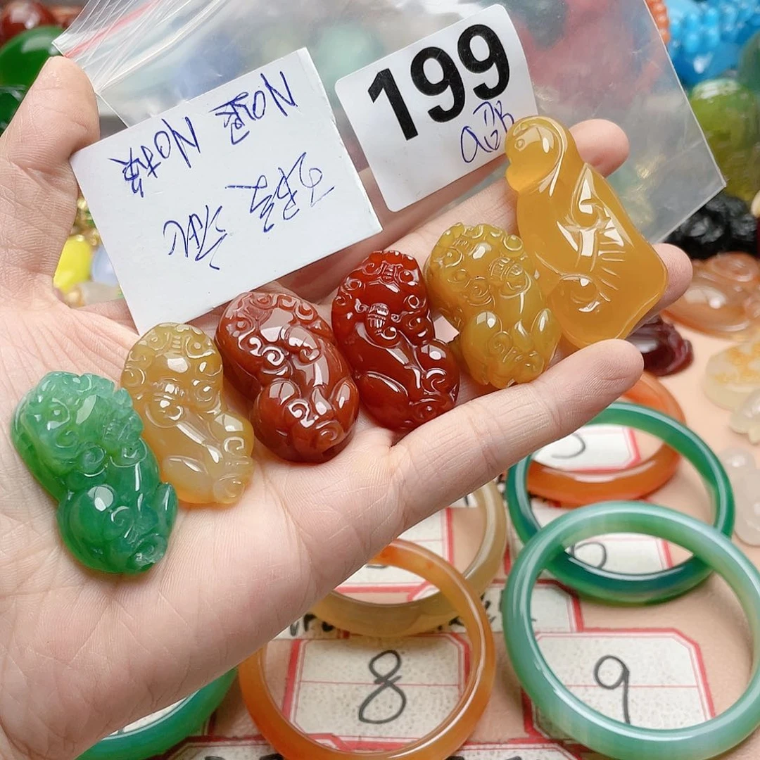 合金颈饰玛瑙/玉髓a*