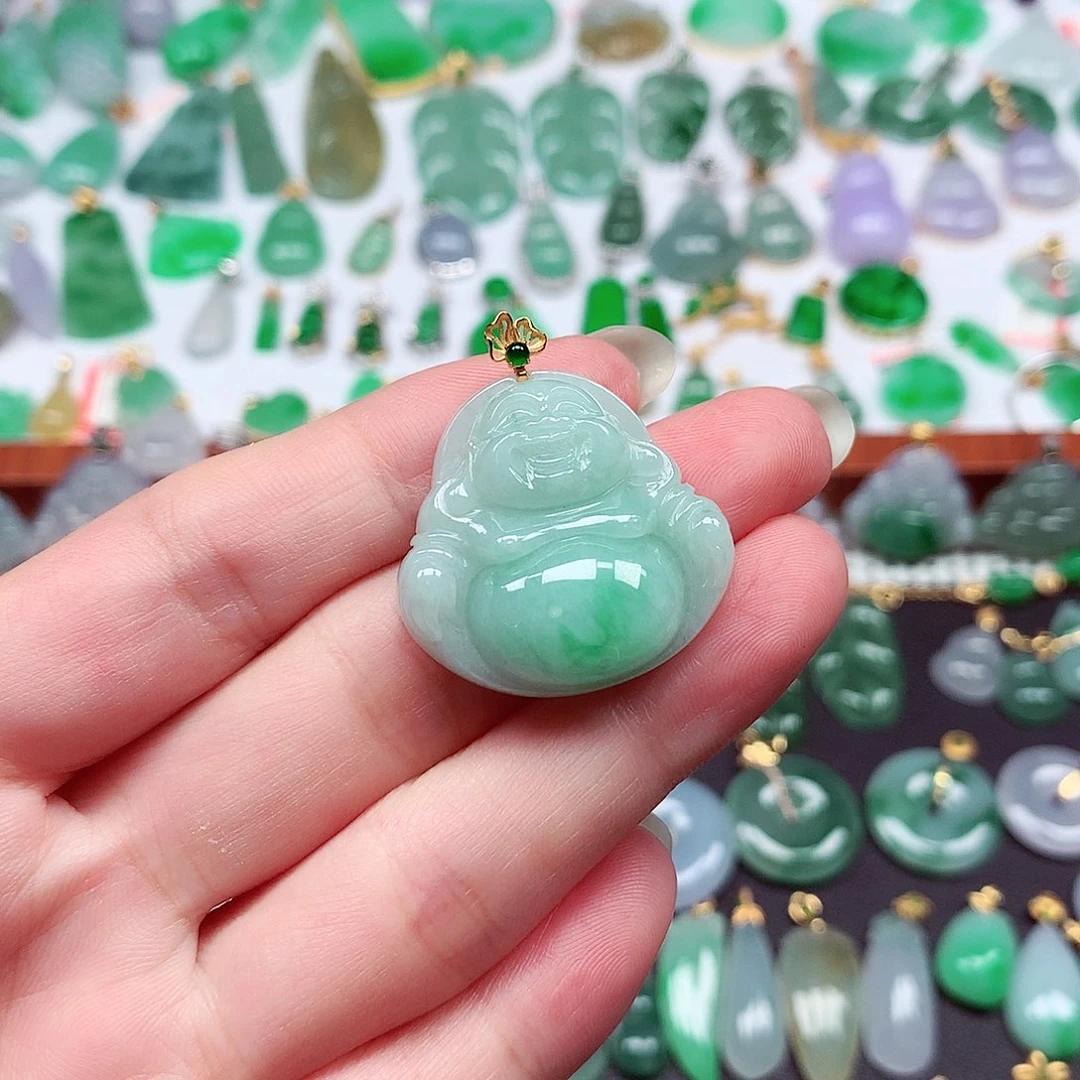 翡翠18K金镶嵌颈饰天然翡翠A货