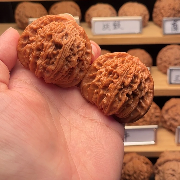 文玩核桃把件48楼子