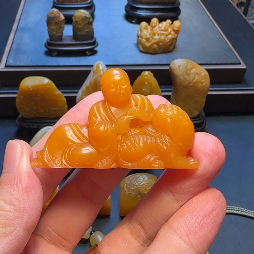 豪***哥田黄石田黄石摆件