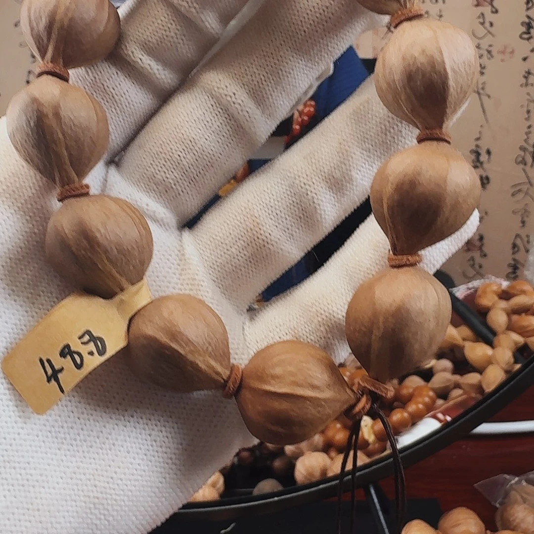 ****人橄榄核手串小蒜头