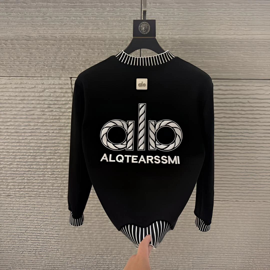 2025秋季轻奢男士拼色绣花百搭重工圆领休闲卫衣长袖