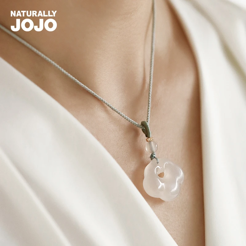 冰种玉髓祥云如意锁吊坠白玛瑙男女款吉祥好运平安玉佩锁骨链项链